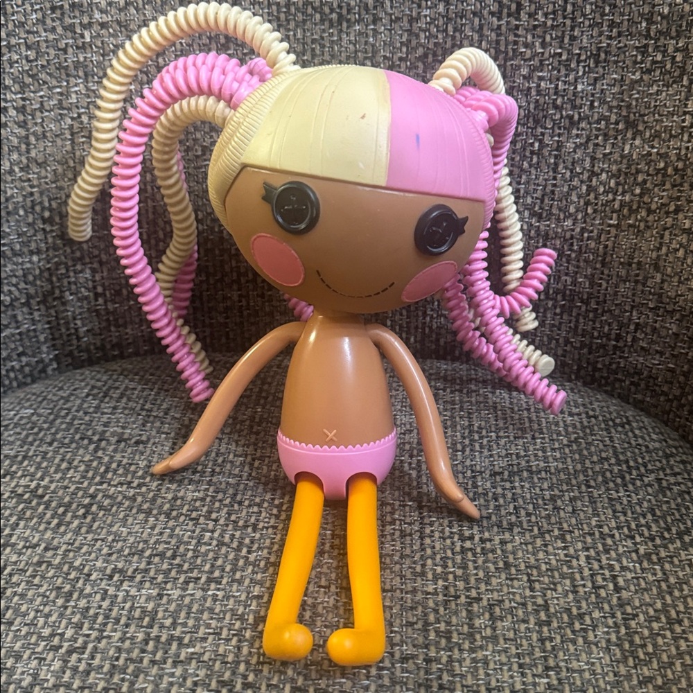 Lalaloopsy Silly Hair Scoops Waffle Cone Doll